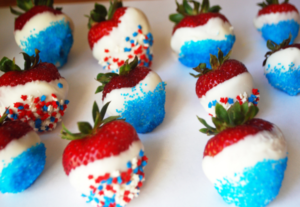 4th of July Chocolate Strawberries