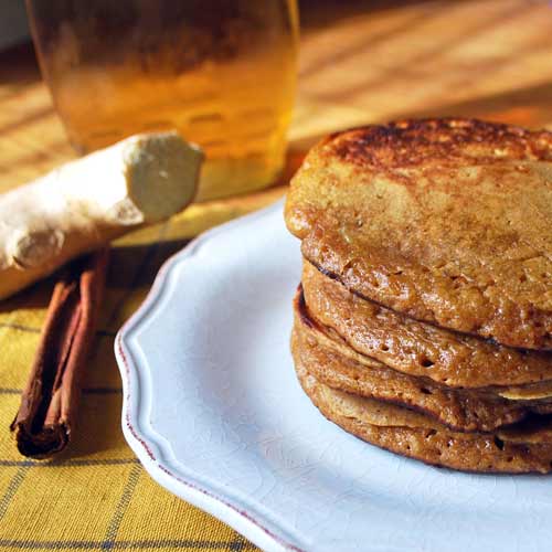 Ginger, cinnamon, molasses pancakes