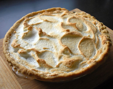 Paula Deen's Old-Fashioned Sweet Potato Pie