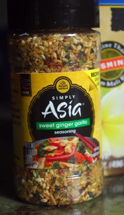 Simply Asia Gluten Free Sweet Ginger Garlic Chicken & Vegetable Stir Fry  Seasoning Mix 1.13 oz