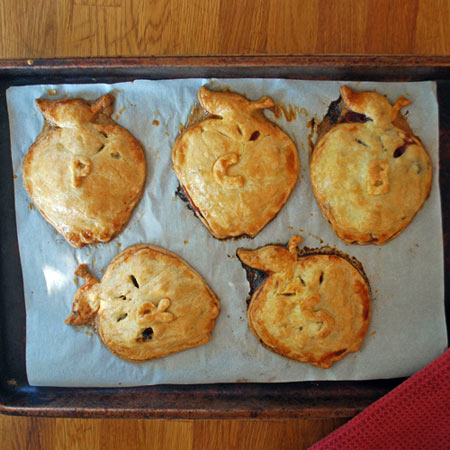 Freshly Baked Hot Apple Hand Pies