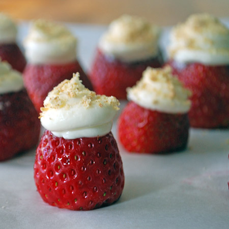 Strawberry Cheesecake Bites for Valentine's Day